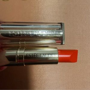 Estée Lauder Pure Color Love Lipstick in Hot Rumor